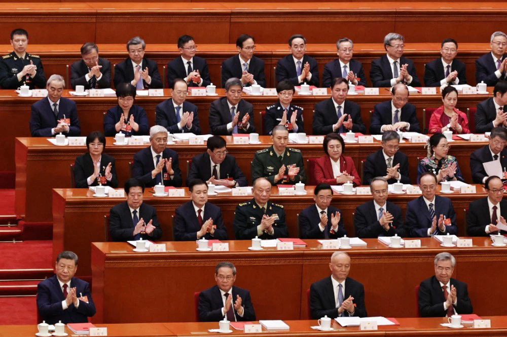 信任、權力與控制的極限:中國的脆弱穩定 -- 上報