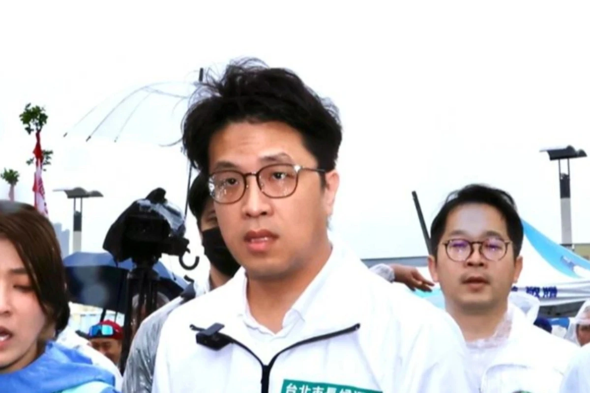 北市暴雨多處積水、蟑螂竄出水溝　沈伯洋：防洪工程應逐步檢驗