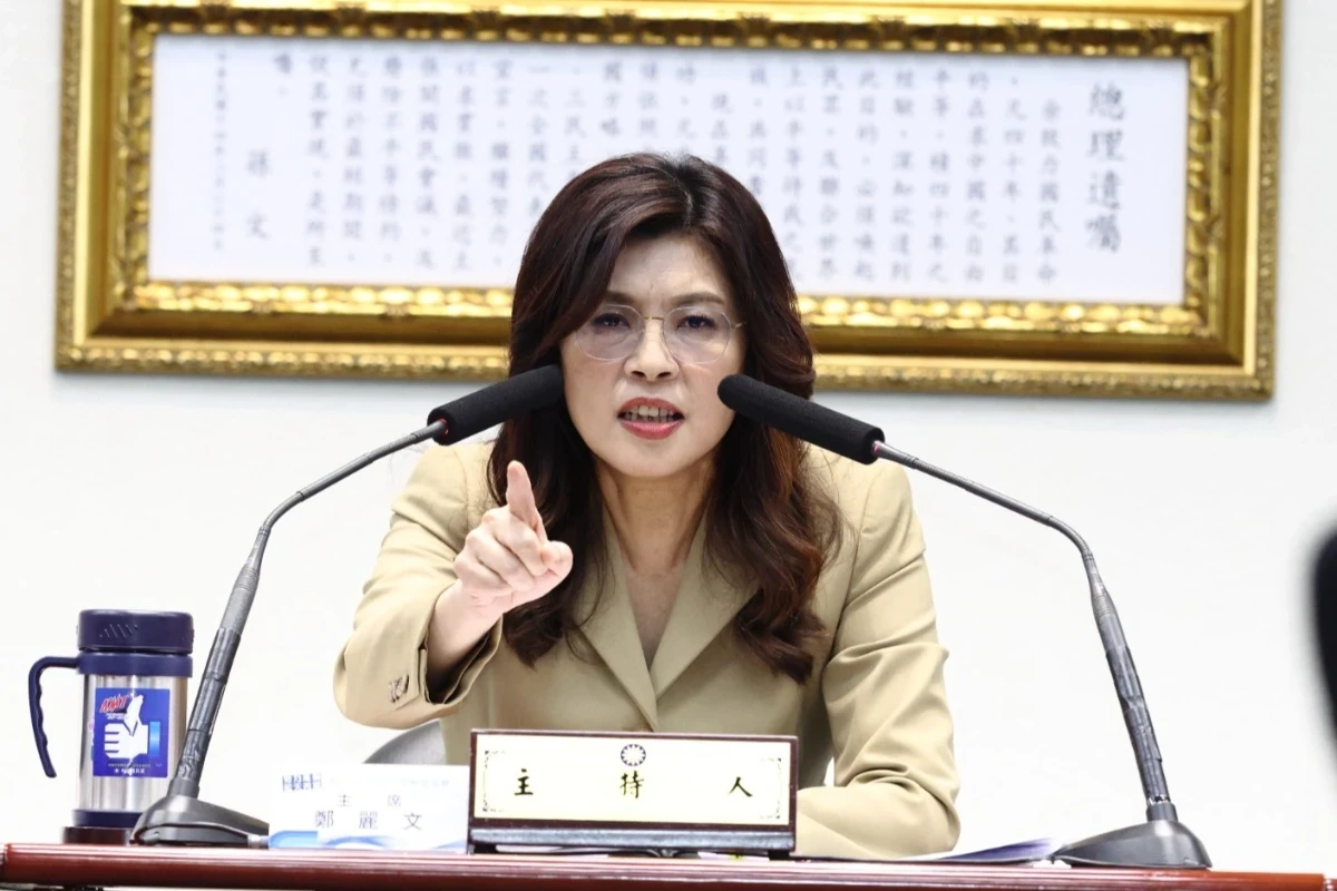 鄭麗文稱訪美成果超出預期　對美「投下一顆深水炸彈」