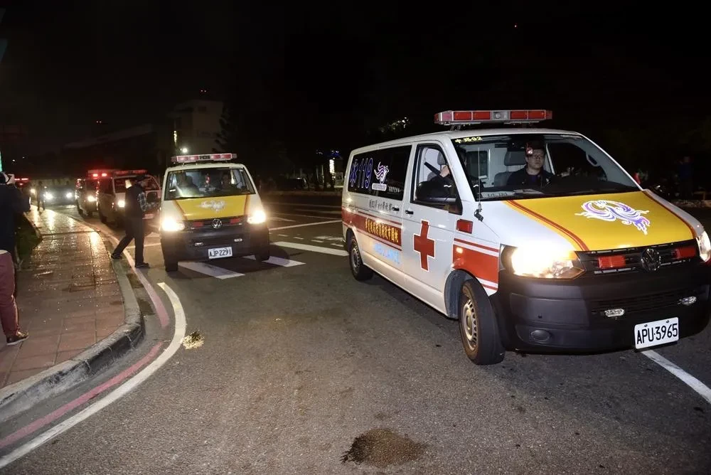 台中蝴蝶谷步道驚傳落石砸中登山團　3人無生命徵象