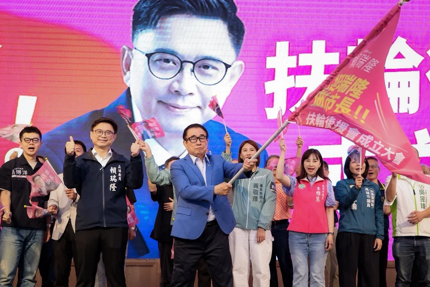 賴瑞隆將成立後援會系統，維持過去綠營在高雄一貫的綿密組織系統作戰。（取自賴瑞隆臉書）