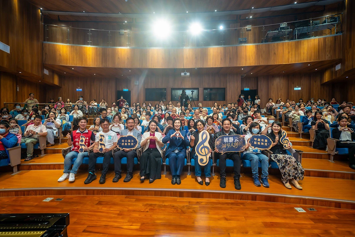 與國際鋼琴大師胡瀞云推藝術教育　徐欣瑩承諾讓新竹孩子站上世界舞台