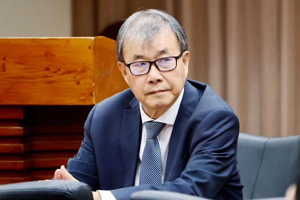 病假變輔選？藍委爆鄭英耀「放鳥立院」跑彰化行程　教育部回應了