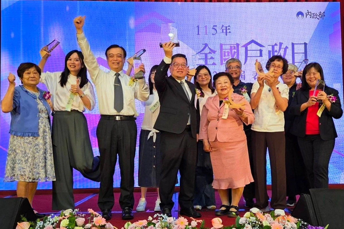 六都第一！高雄戶政得全國特優　民政局：智慧服務與暖心治理獲中央肯定
