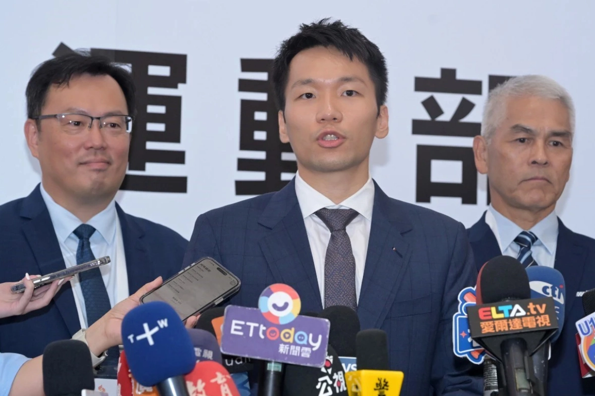 【內幕】李洋遭諷改革「比特犬」屢得罪人 前運動次長配合請辭還被吃豆腐 -- 上報