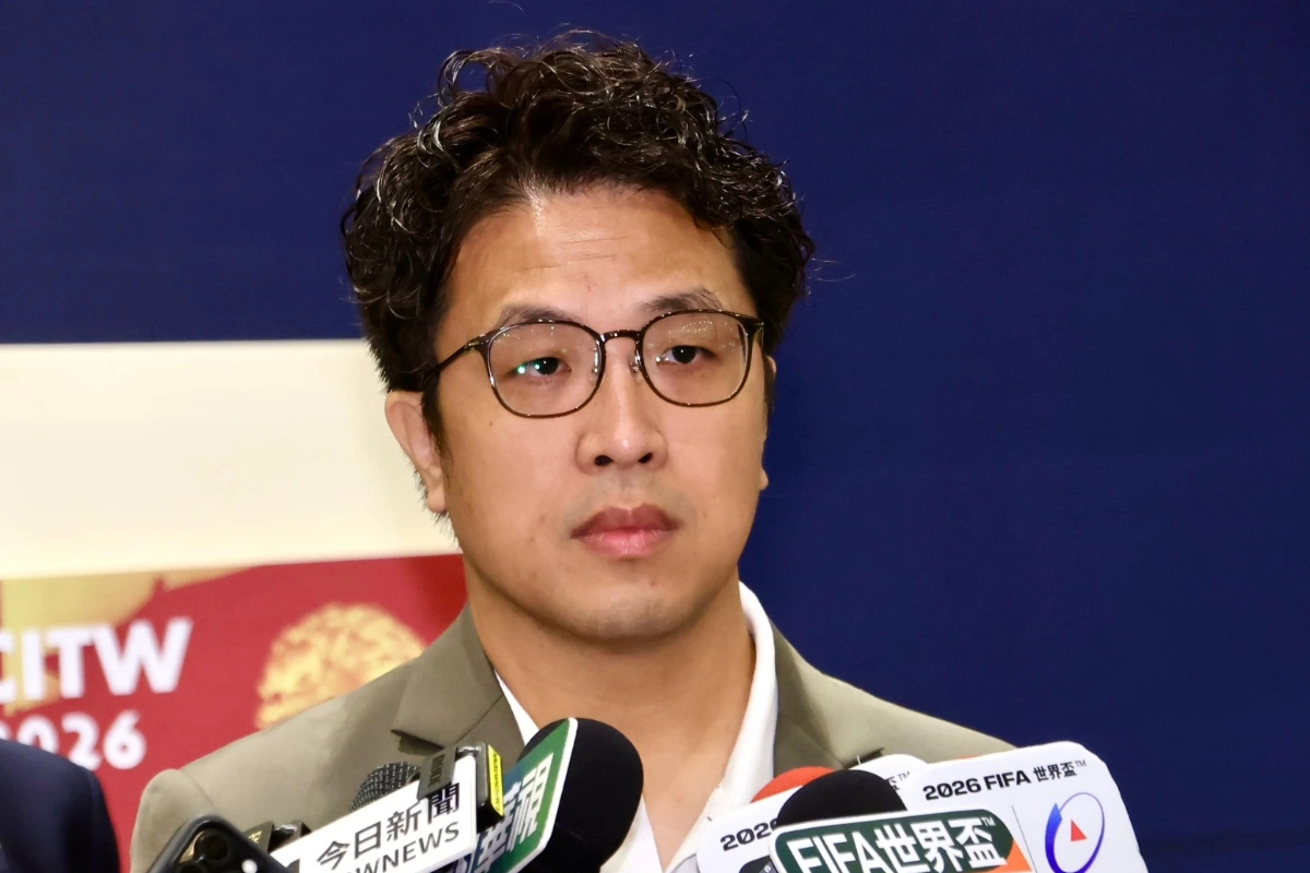 矢板明夫遇襲濺血　沈伯洋：中國想用拳頭讓台灣人無法說話