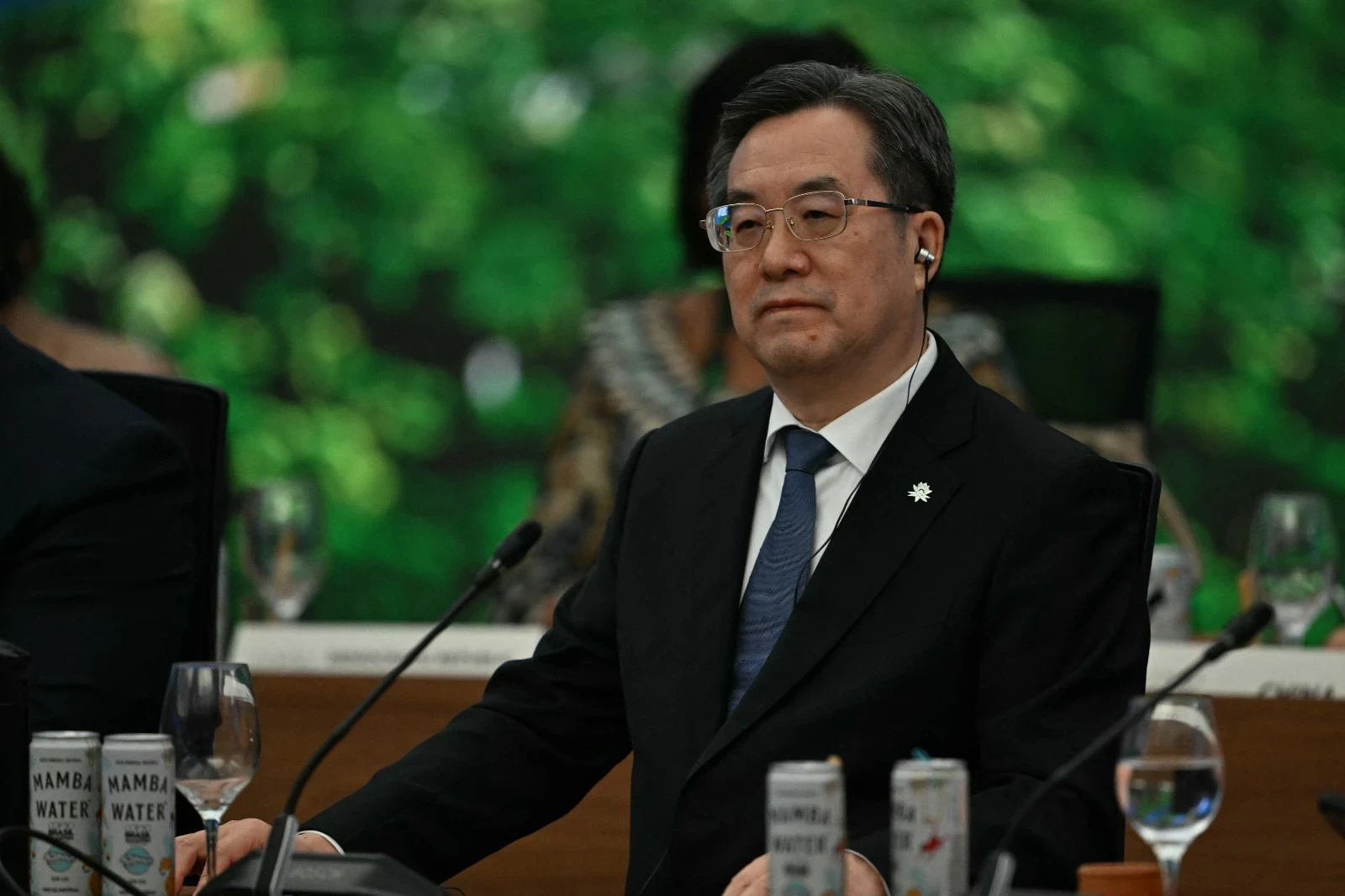 習近平親信「科技沙皇」丁薛祥督軍研發AI晶片 警告中企抵制國貨就是「叛徒」 -- 上報