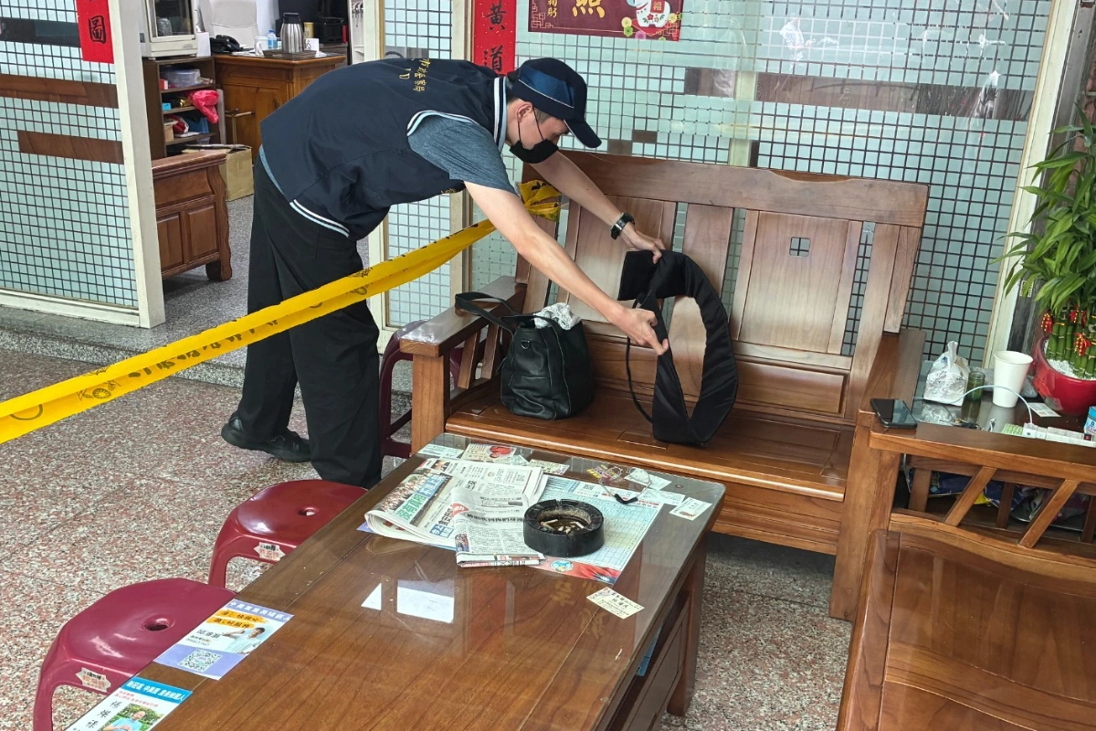 莽男疑攜爆裂物闖新北議長蔣根煌服務處　警方緊急封鎖現場