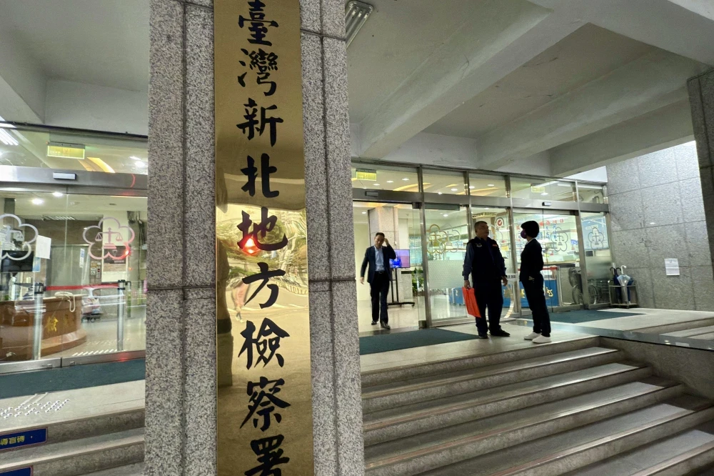 「徵信社之父」遭拘提　國內2徵信社涉非法跟監、收紅錢轉賣個資