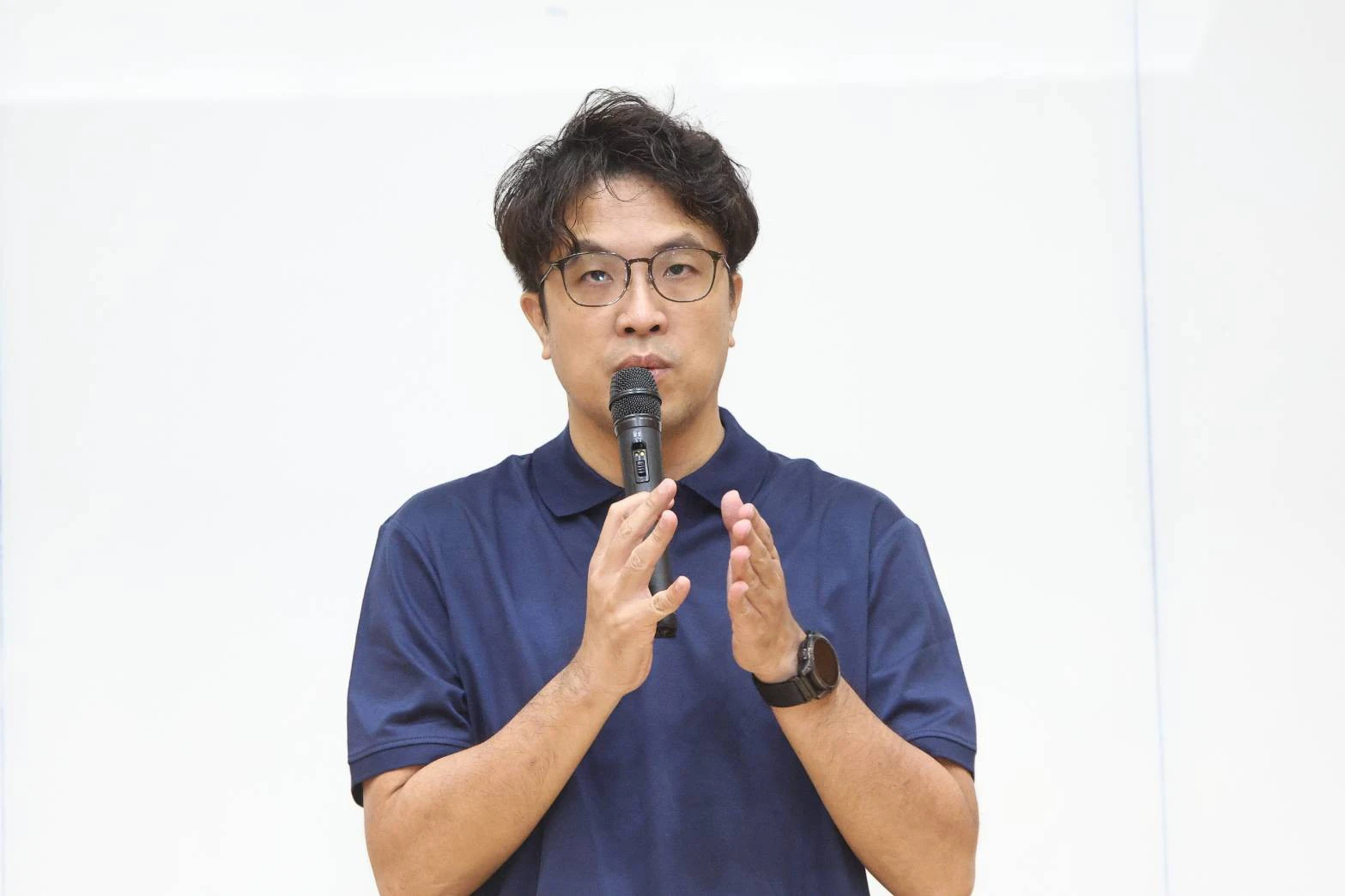 蔣萬安喊普發2萬又改口「沒條件」　沈伯洋轟反覆：讓人民無所適從