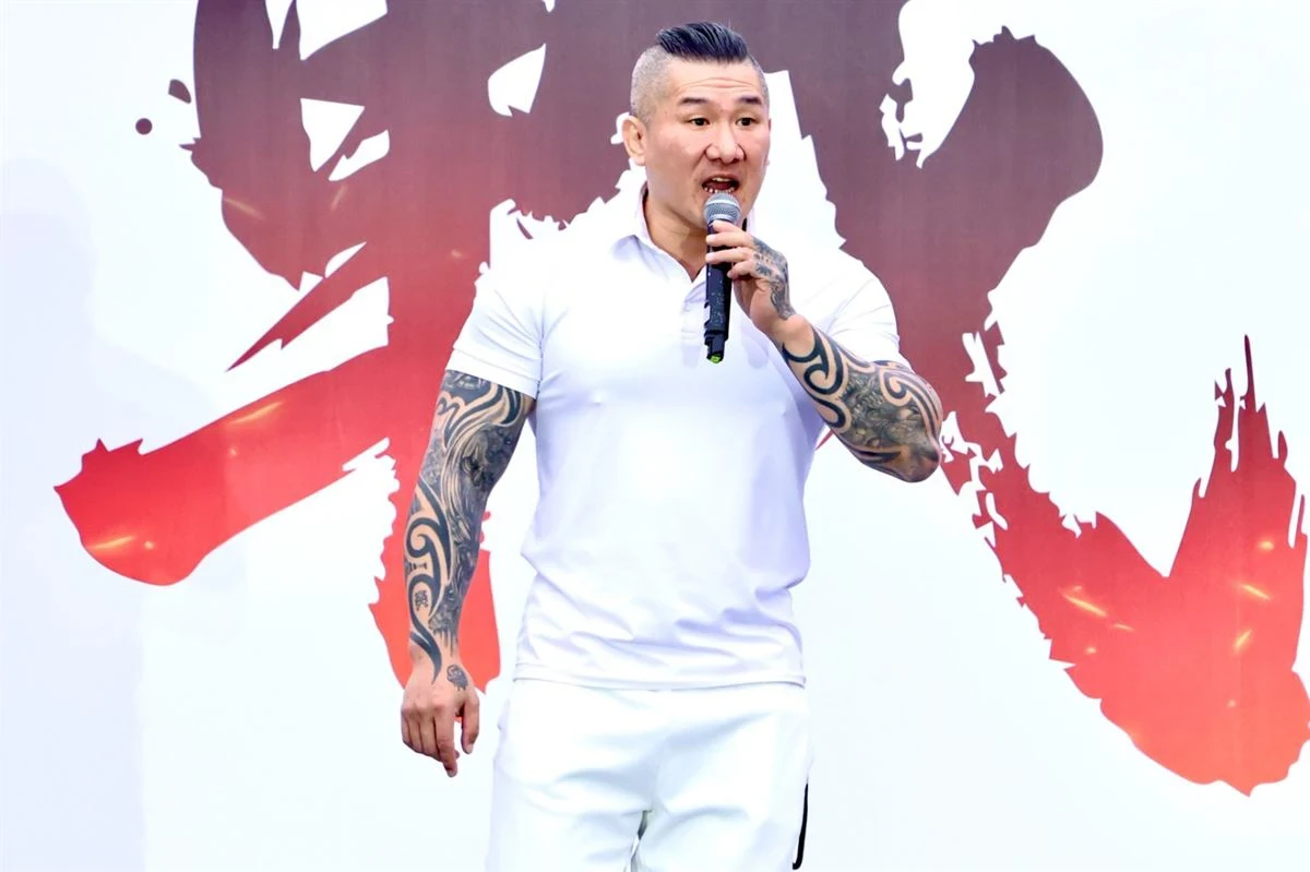 竹北「藍白合」破局 館長直播2小時狂罵鄭麗文、徐欣瑩