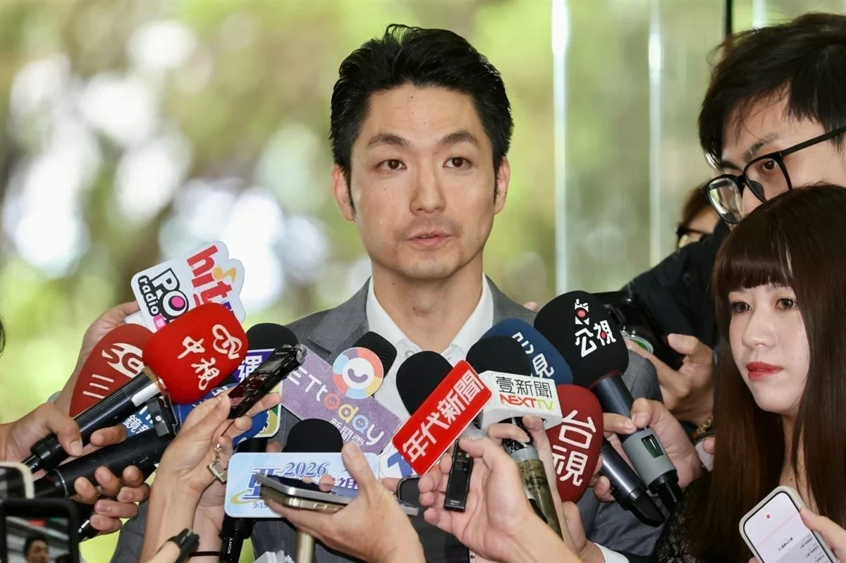 兒子遭疑「16歲前赴美」未來免當兵　蔣萬安回應了