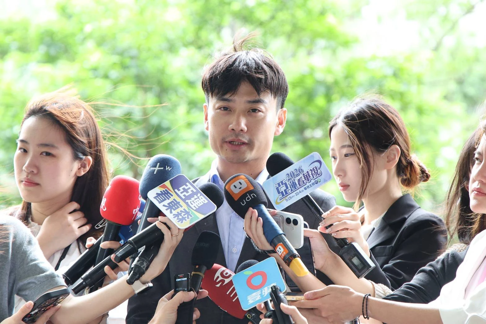 殷瑋控「國家機器轉動」查蔣得立僑生身分　國教署駁斥：非事實
