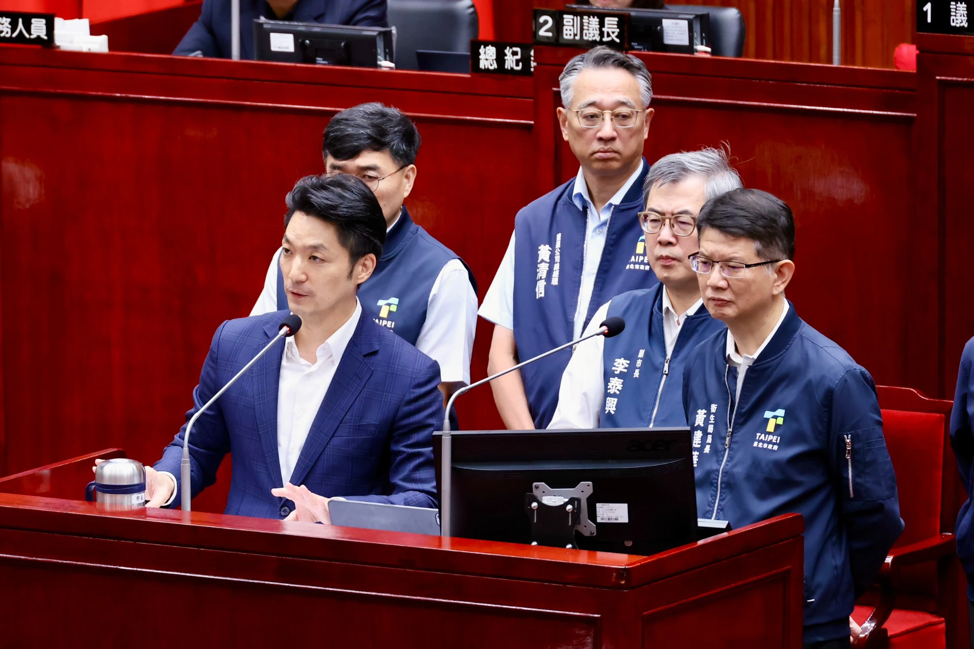 王炳忠重砲發聲批他「飄了」　蔣萬安冷回「8個字」