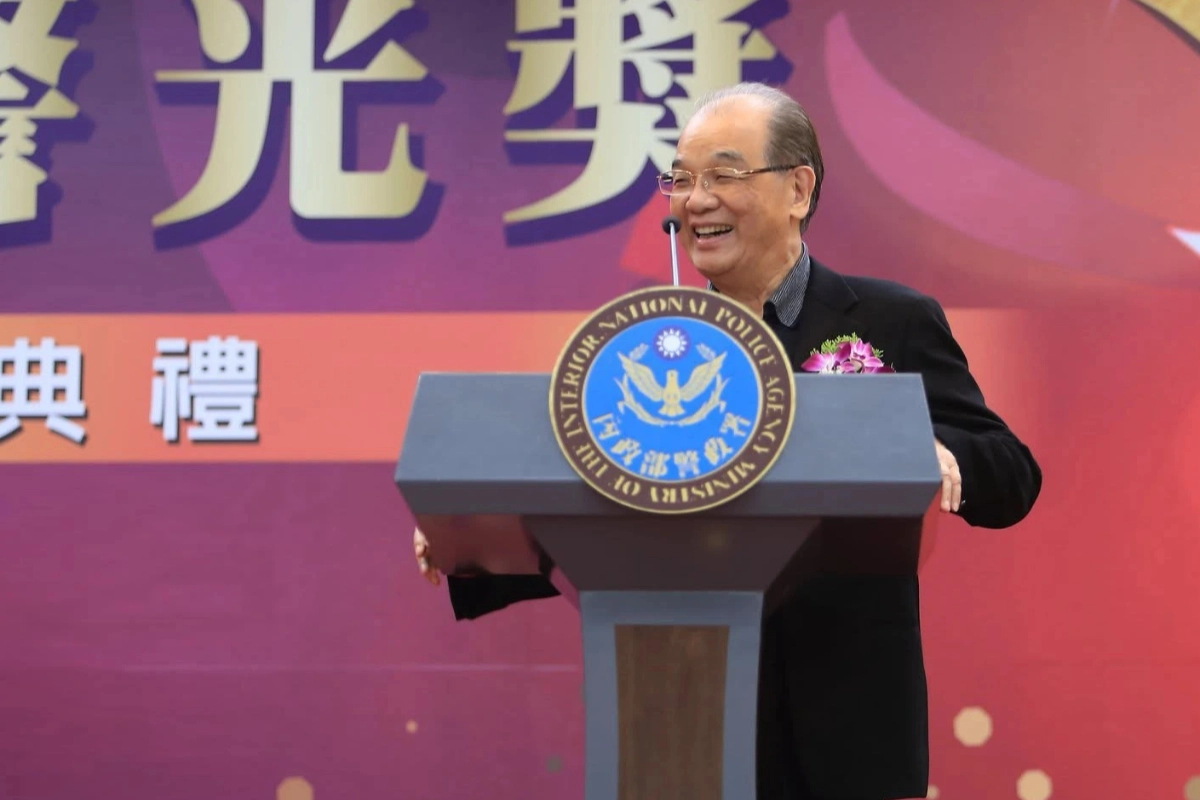 葉國一