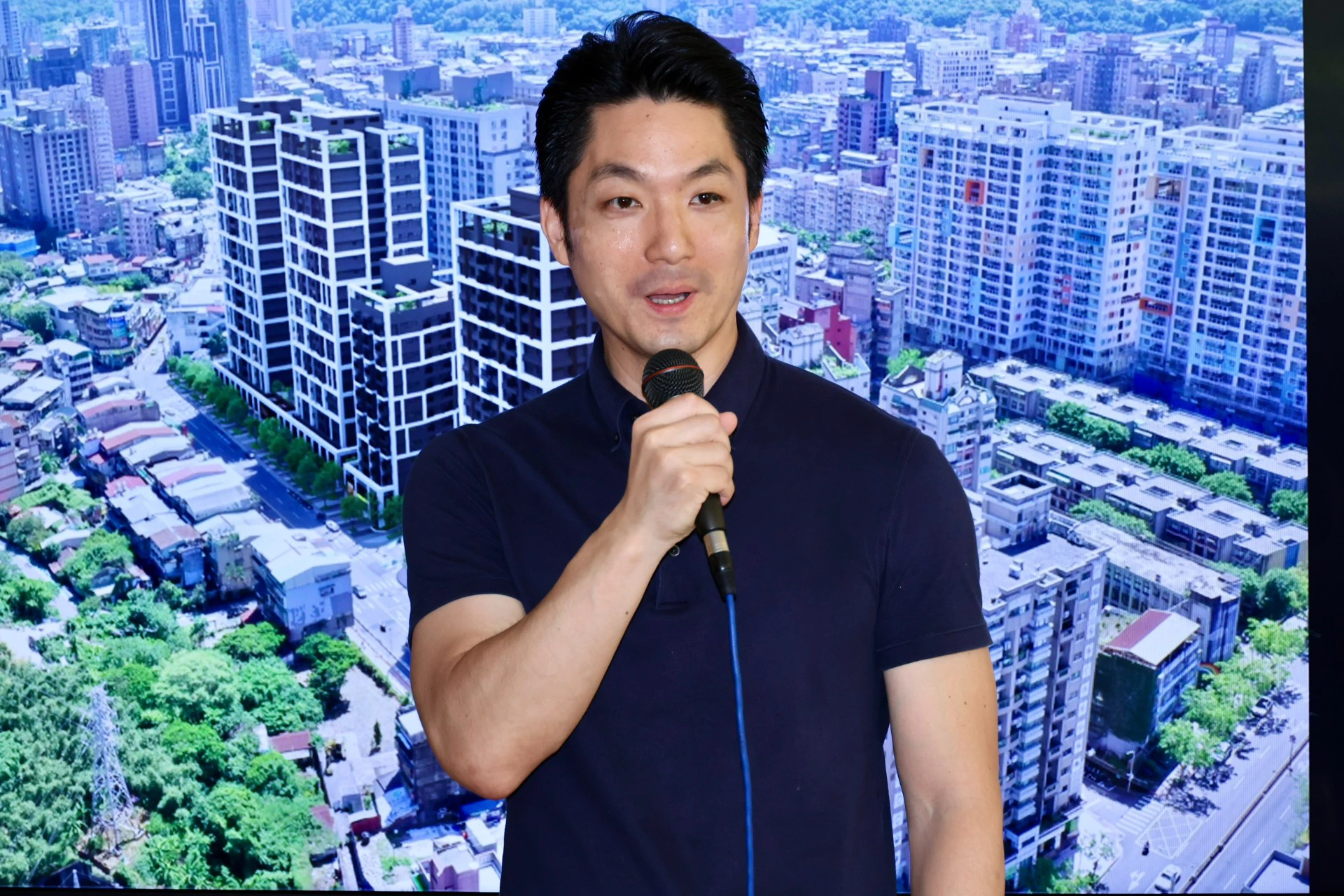 矢板明夫東京助陣沈伯洋開酸 蔣萬安遭嗆「喝奶、抽菸、滑手機」逐項反擊