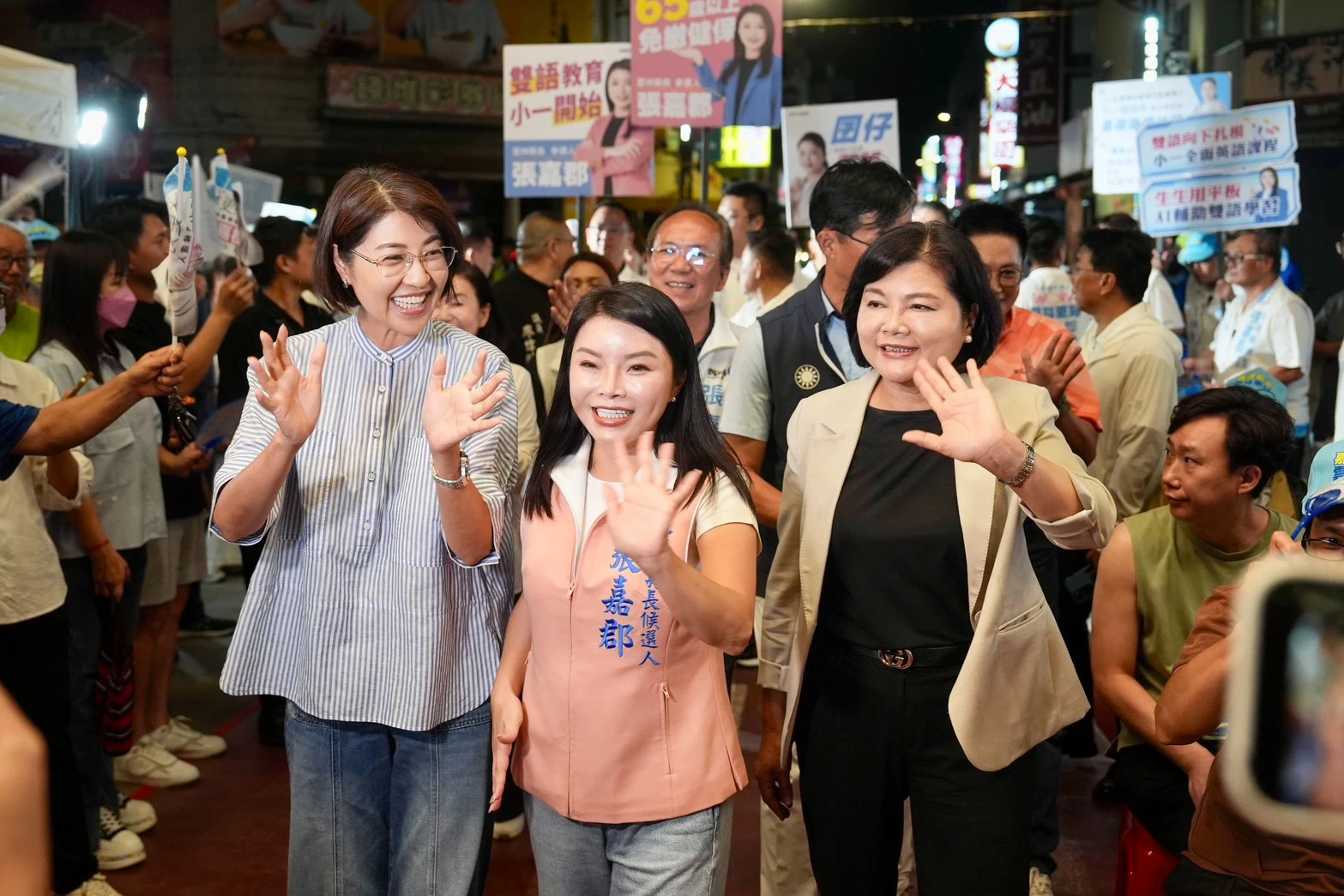許淑華、謝龍介西螺廟口開講挺張嘉郡　讚「有魄力、有溫度」最佳縣長接棒人選