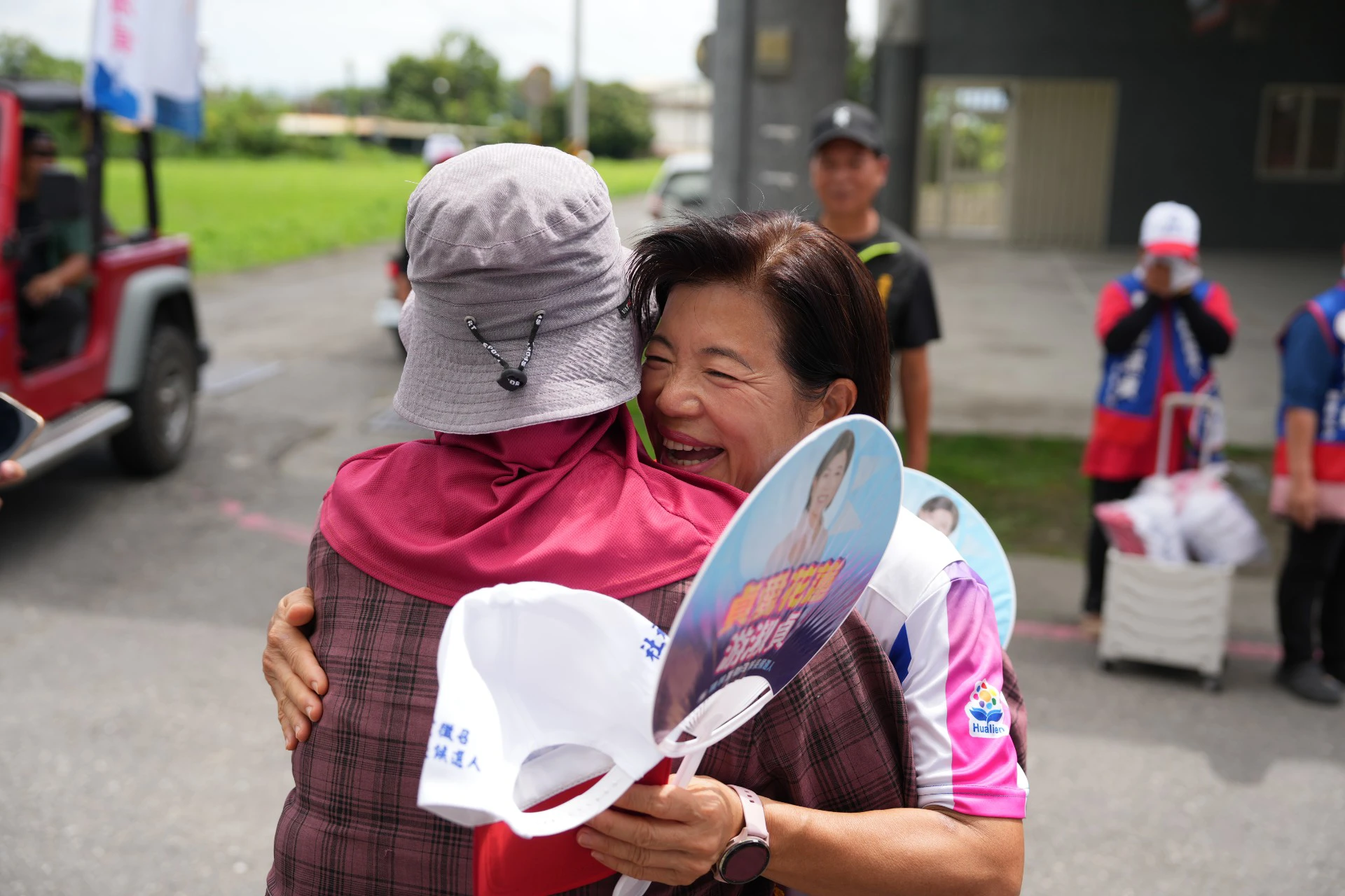 一句族語拉近距離　游淑貞走訪萬榮四村：把族人當家人、生活放在心上