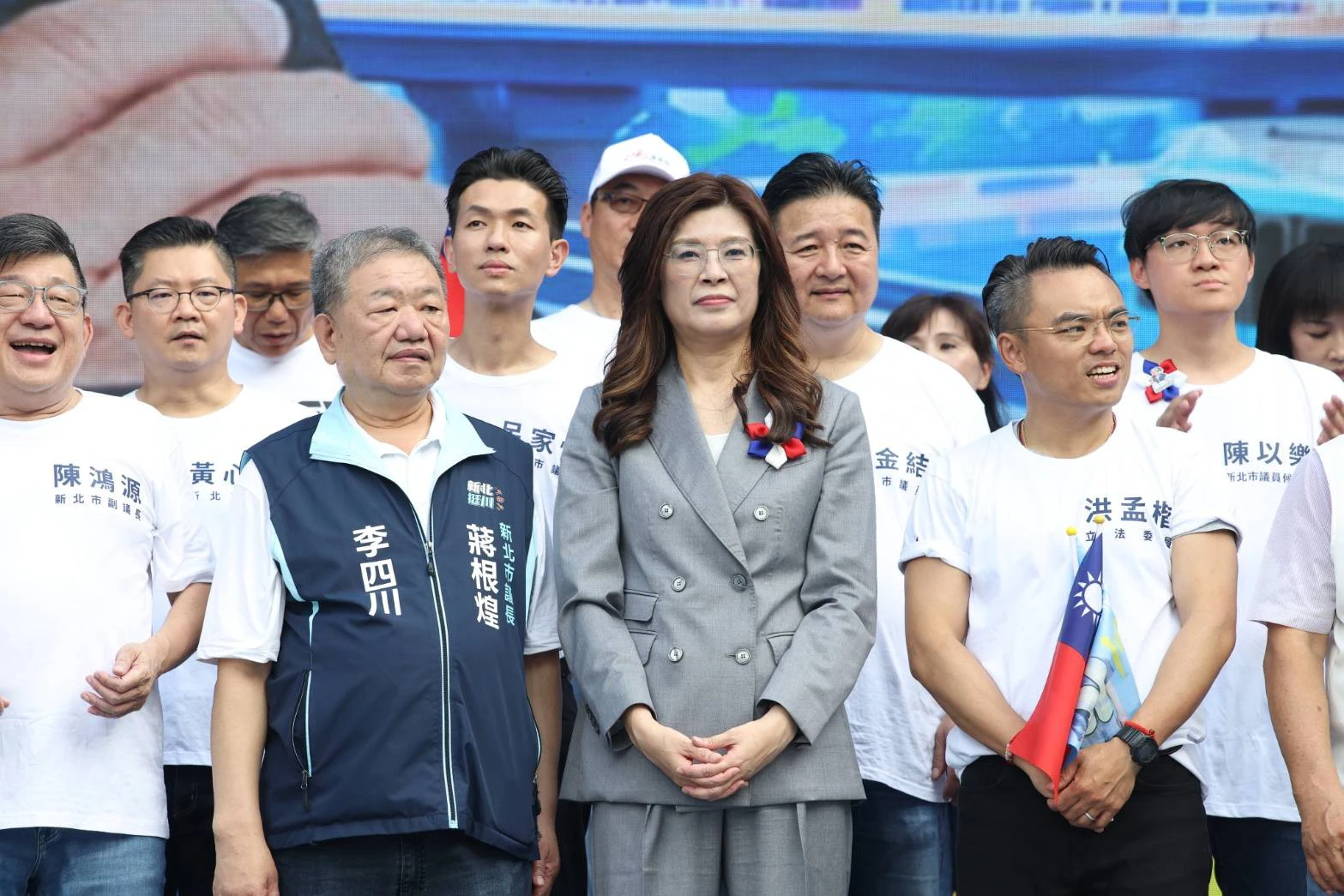 鄭麗文批評民進黨新北市長候選人蘇巧慧是「政治世家的公主」，手握「蘇氏王朝」龐大資源。（陳愷巨攝）