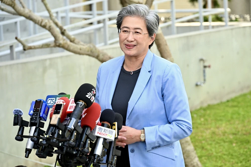 蘇姿丰快閃訪台　證實超微加碼在台投資、擴大供應鏈布局