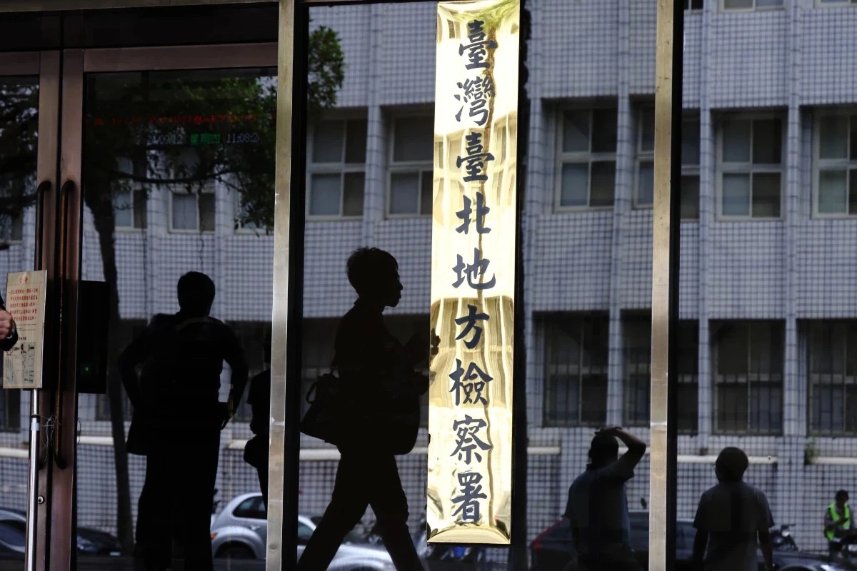 北檢出手！徐佳青遭控濫用公務車帶兒當攝影官　列貪污圖利罪被告