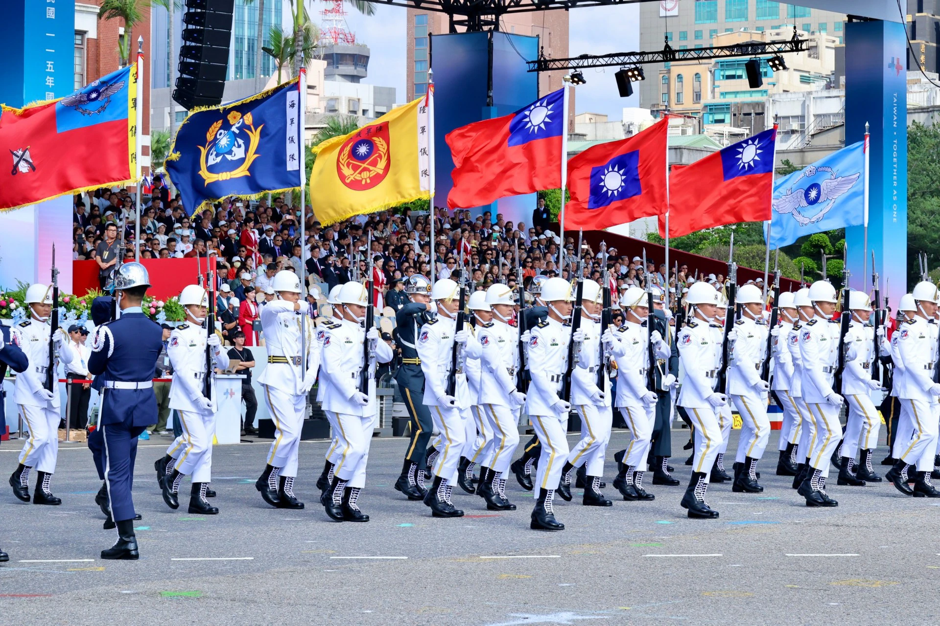 直播／雙十國慶大會來了　賴清德將致詞、三軍儀隊演出超帥