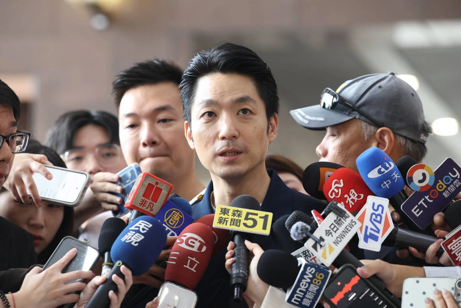 競選MV出現張育成卻未獲授權　蔣萬安致歉：無代表任何球員政治立場