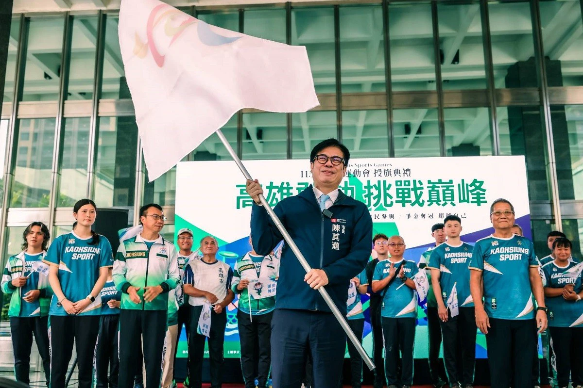 全民運開賽前先奪13金！高雄代表隊暫居金牌榜首　陳其邁授旗力拚再創佳績
