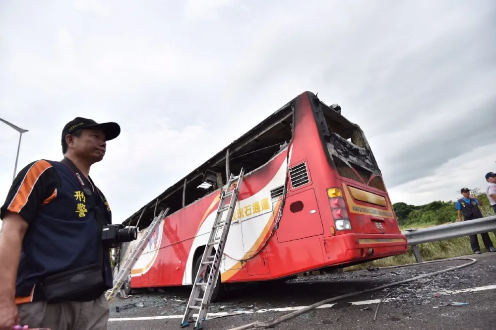 國道火燒車、蘇花墜海　並列遊覽車事故死亡數第一