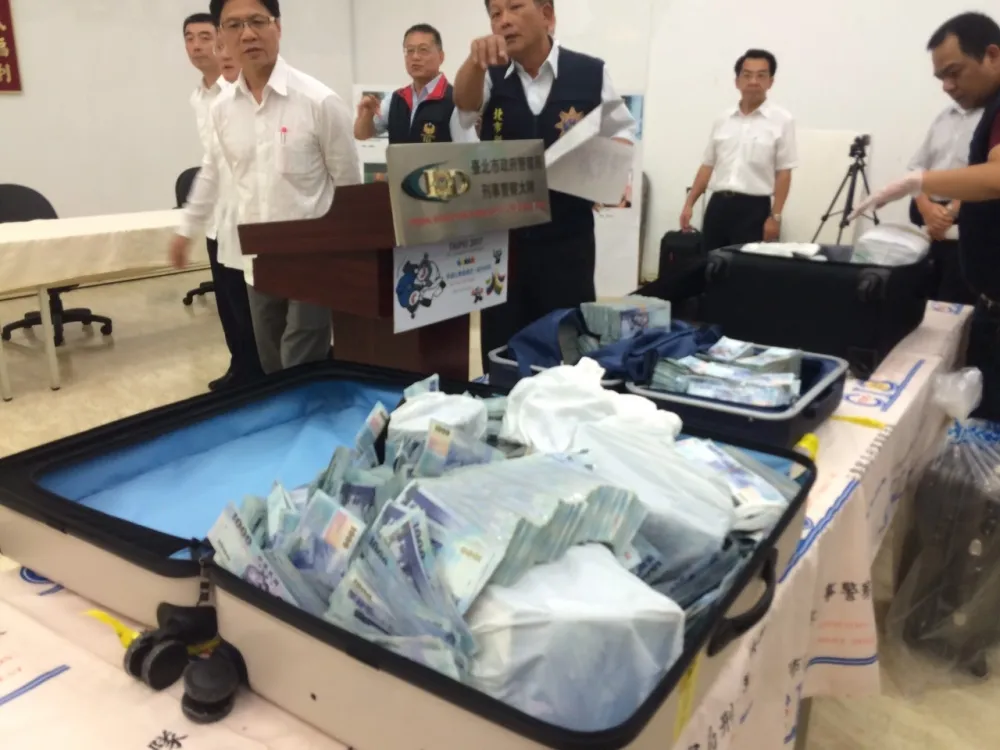 一銀少報186萬　害警被罵到臭頭