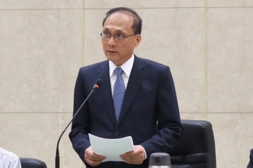 一軍幕僚全護小英　閣揆難抵輿論砲火