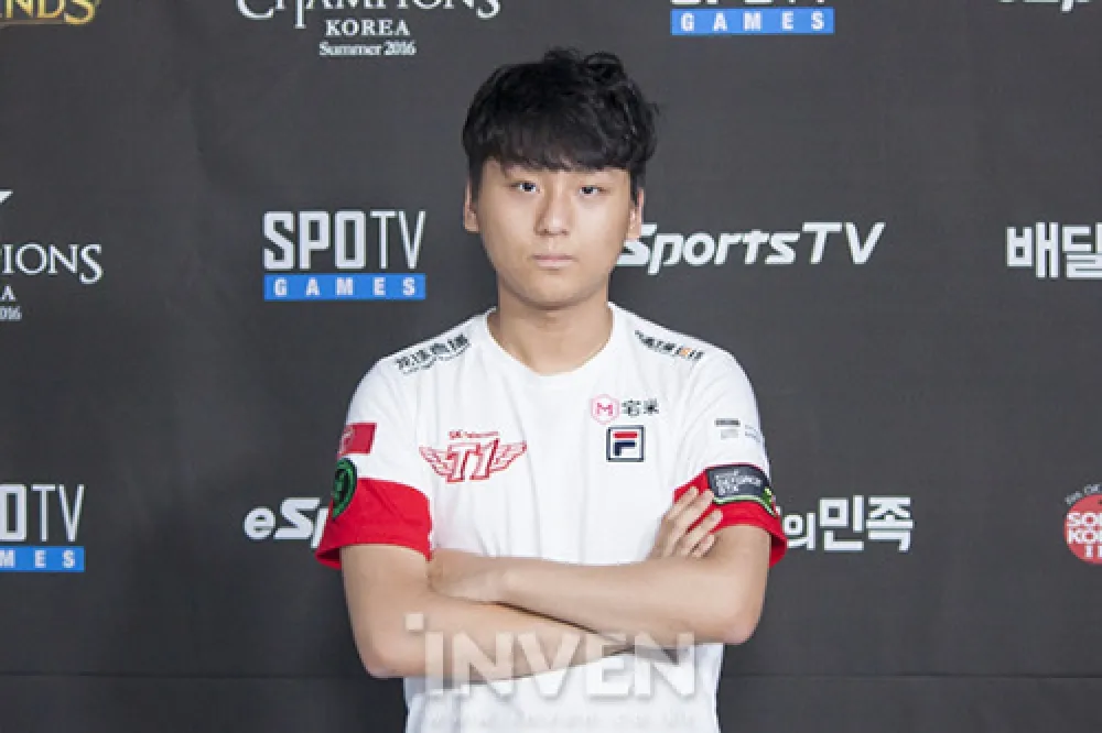 【英雄聯盟】SKT Blank賽後訪問：有時候毒舌言論會讓我們很受傷，請以鼓勵代替責罵。