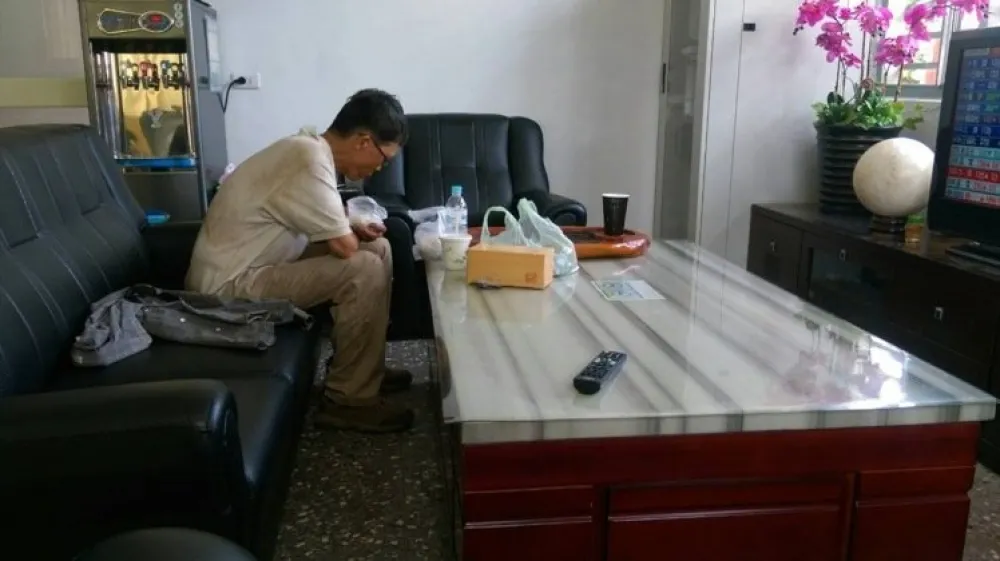 登山迷路兩天　基隆文史老師陳世一平安下山