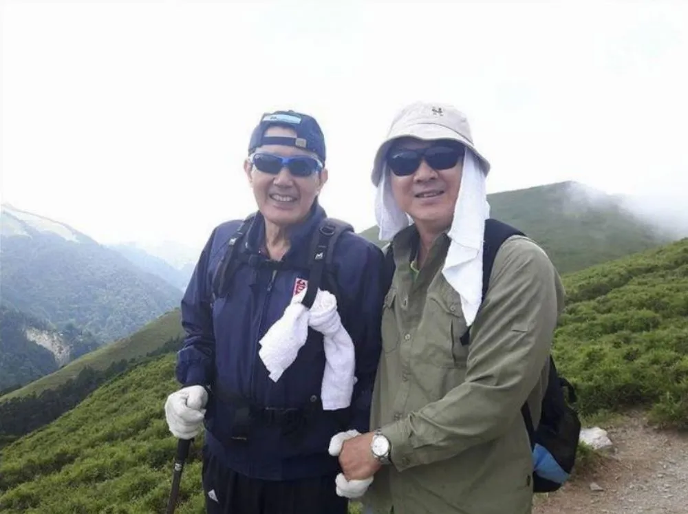 捕獲野生馬英九　山友無懼「死亡之握」