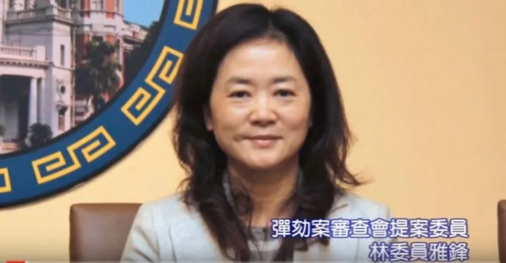 曾被俞智妻彈劾　華航何煖軒秋後算帳？
