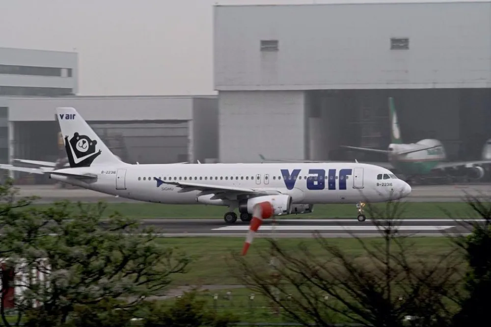 威航拜拜　10月起併入復興航空