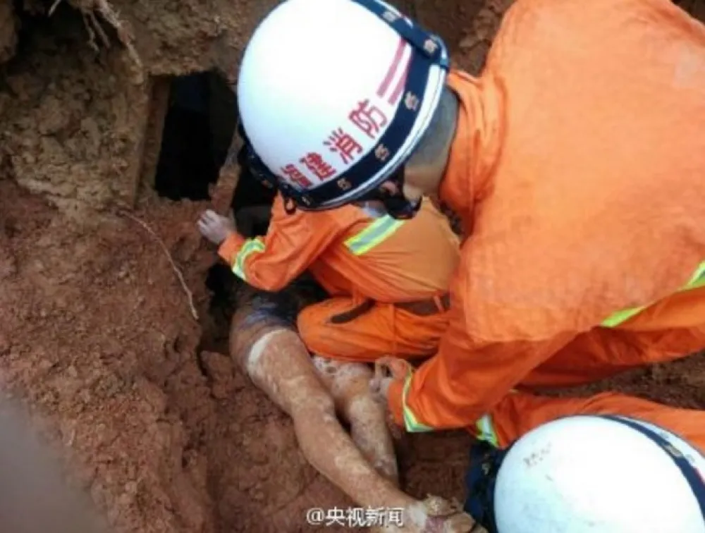 【更新】台旅行團福建遇山崩被活埋　車上23人1死2重傷