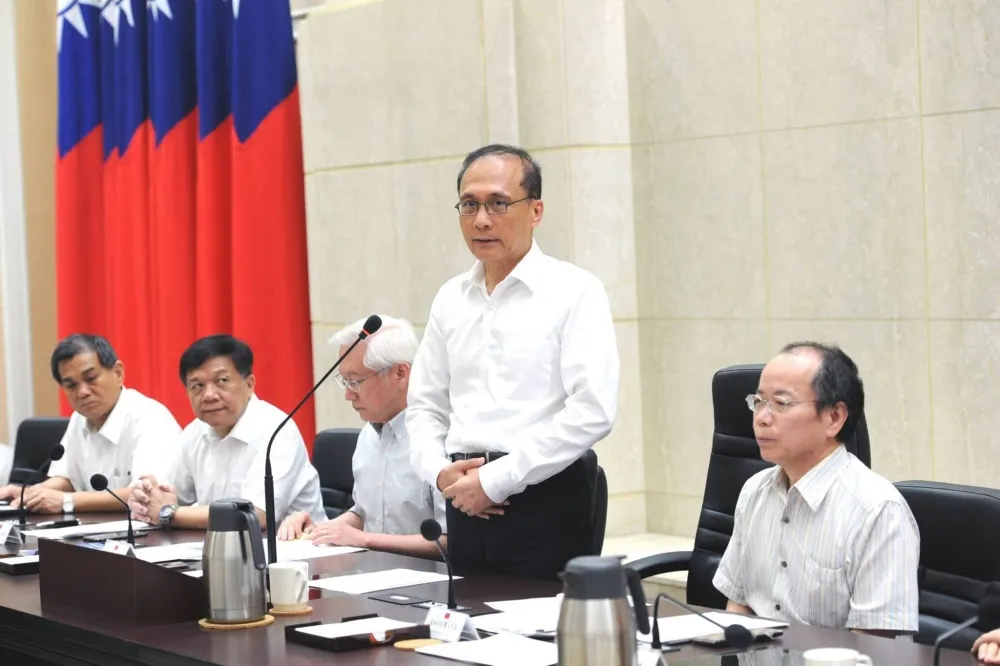 106年中央總預算　林全：採穩健財政原則