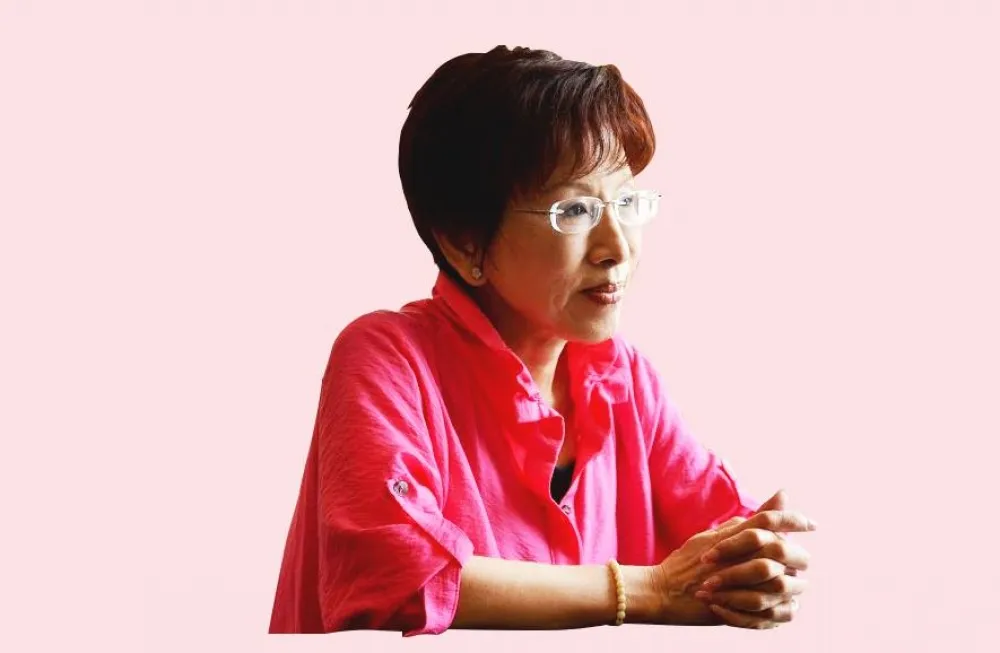 綠執政百日　洪秀柱：髮夾彎不斷治國無能