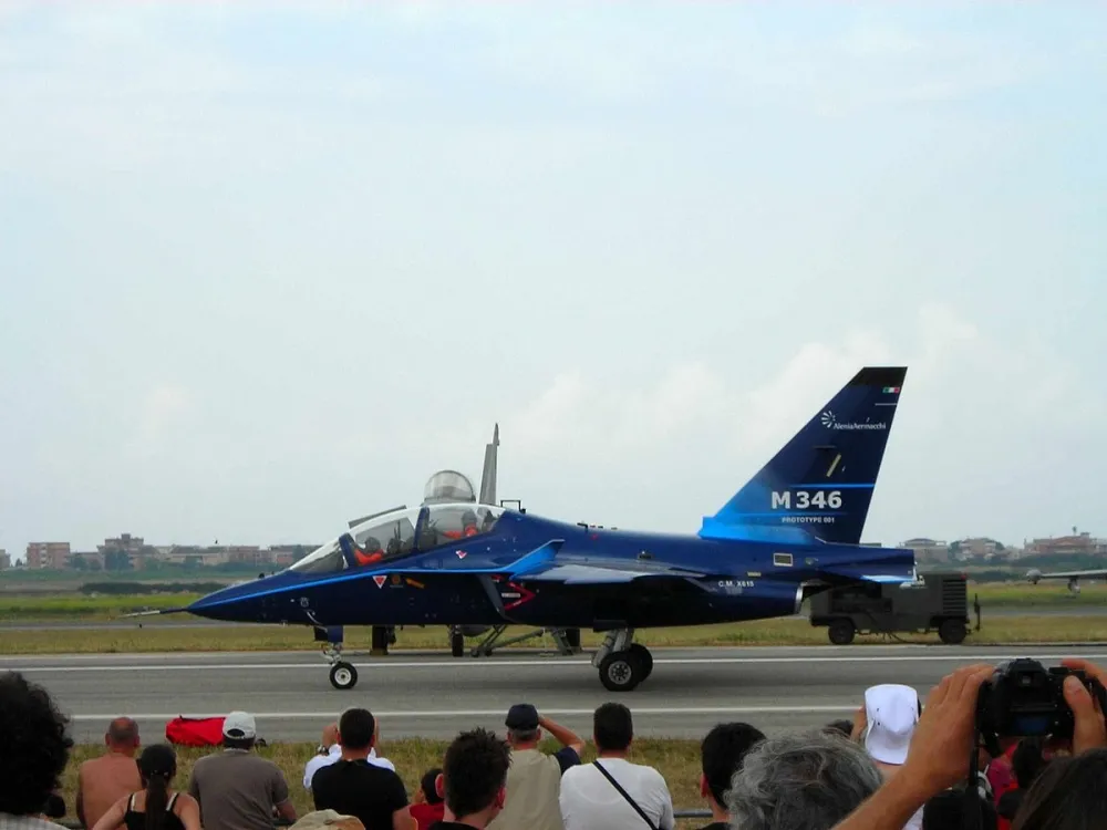 投書：軍方自製戰機之路要繼續走下去