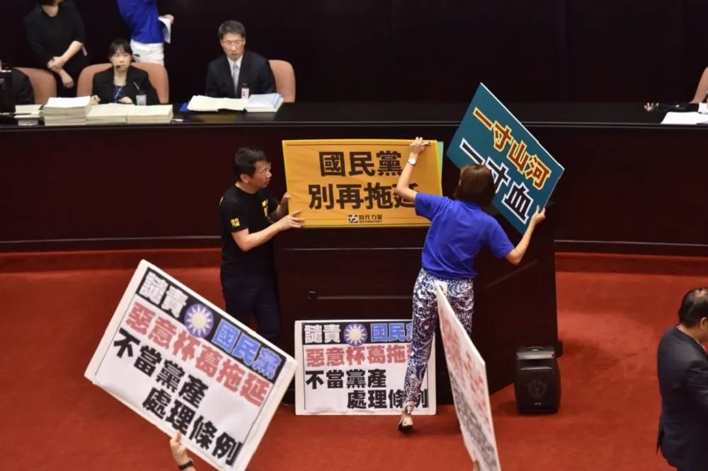 中投：只要政治力不介入　絕對不會倒閉
