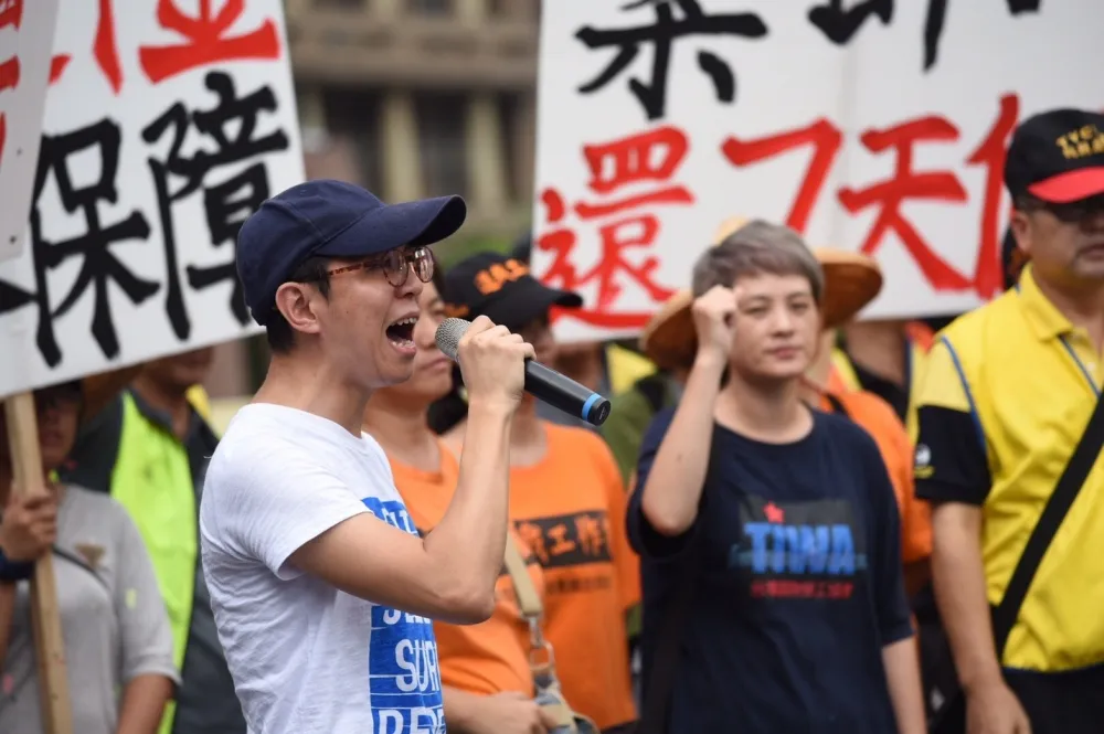 投書：請告訴我　為什麼退休還可以領年終獎金