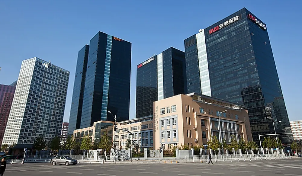 【紐時精選】起底安邦股東：空辦公室裡的空殼公司