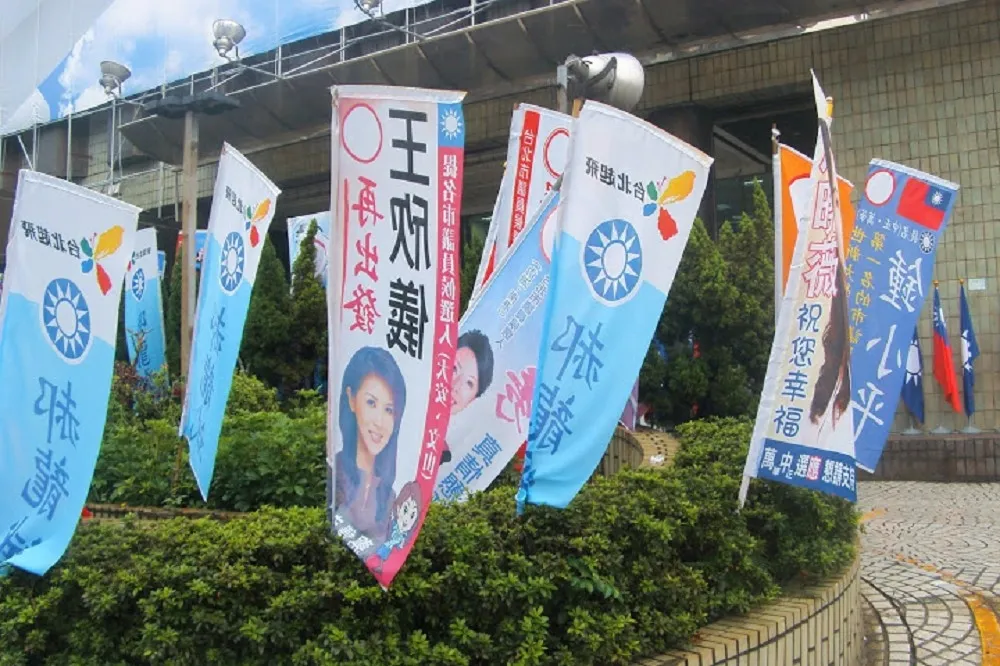 柯文哲指示修法　增添競選廣告強拆條款
