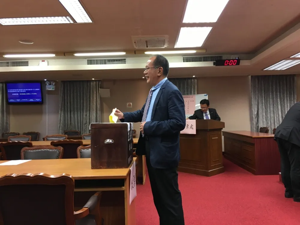 立院選召委公布　綠奪10席藍保6席