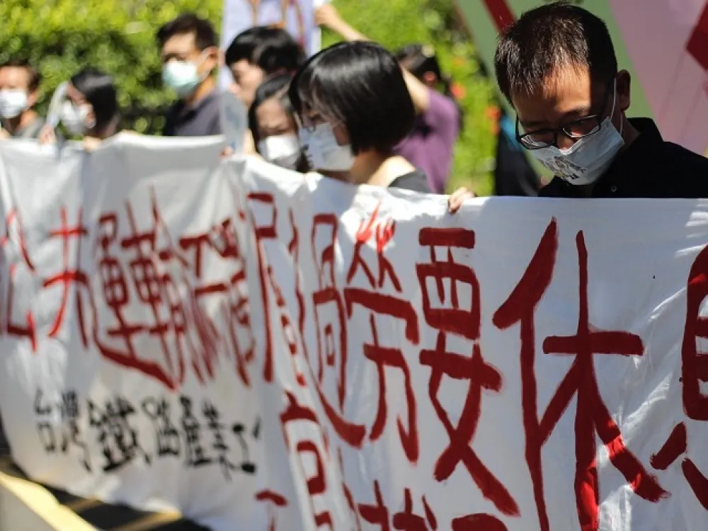 改善血汗勞動　立委重提台鐵公司化