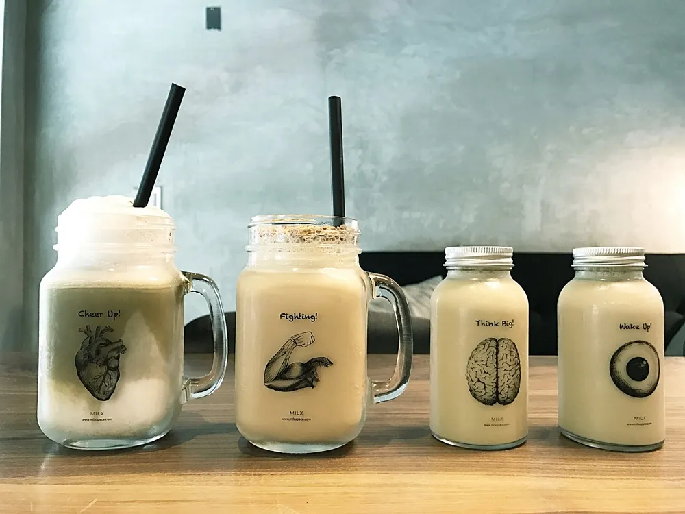 特色玻璃杯奶茶激盪工作靈感：MILX