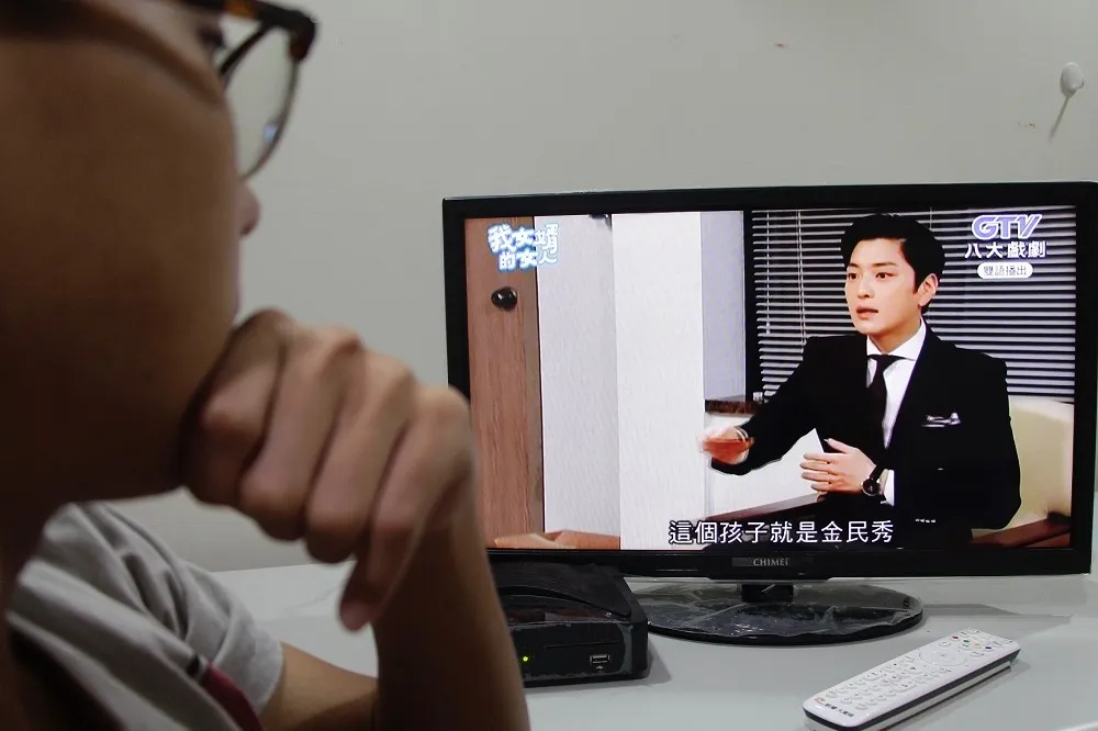 黃金時段限制外來劇比例　學者：衛星頻道也該管