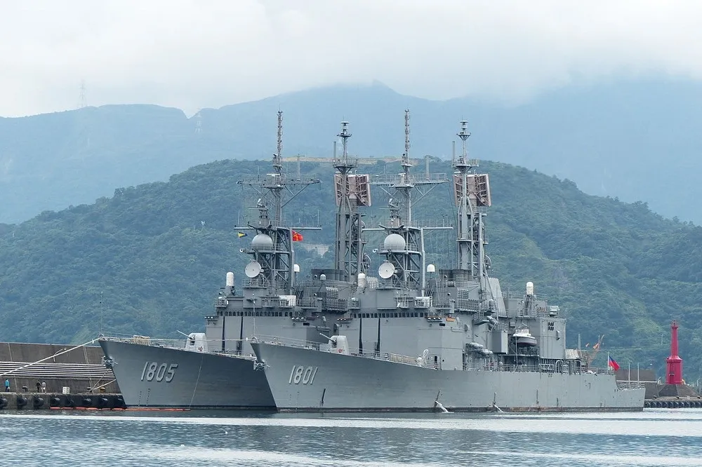 【更新】紀德艦維修工程驚爆貪瀆弊案　包商15 萬元交保