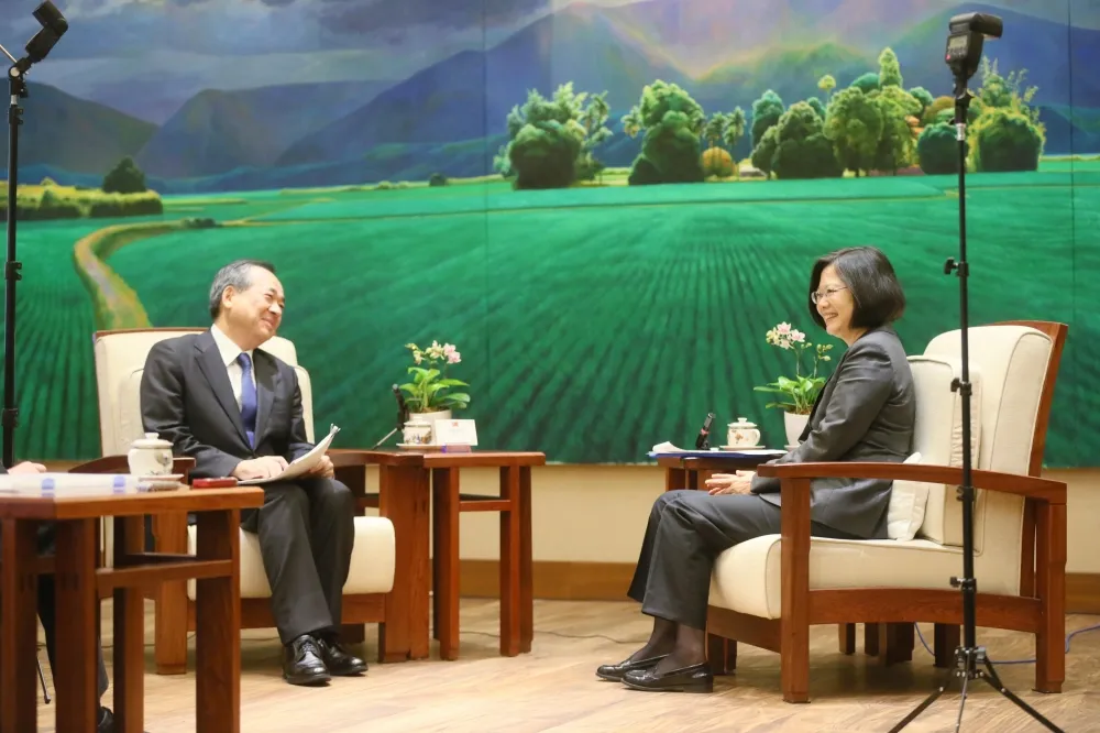 專訪小英　《讀賣》分析：蔡政府盼台日合作可牽制中國